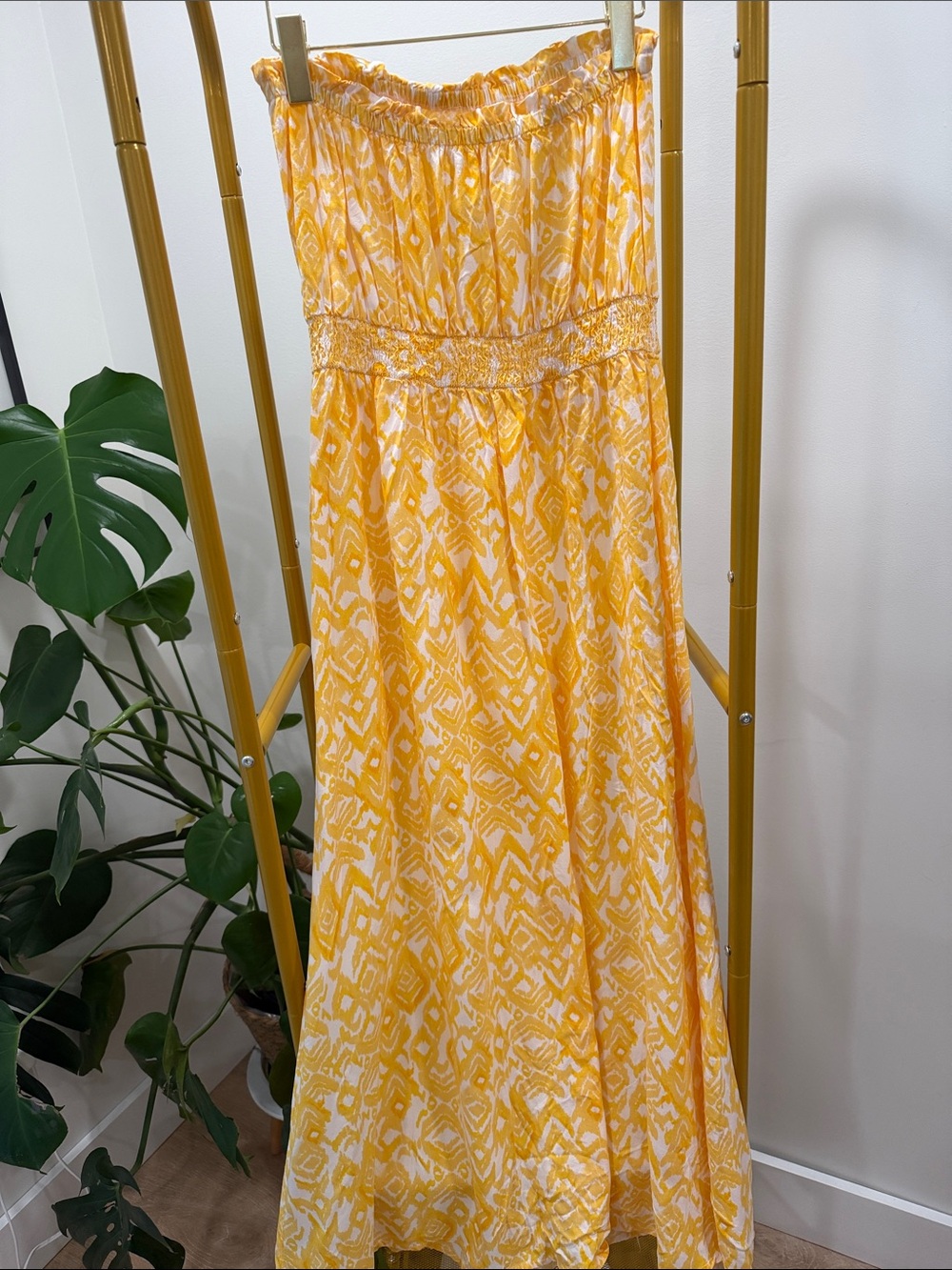 Jessica Simpson Yellow and White Strapless Maxi Dress - Picture 4 of 4